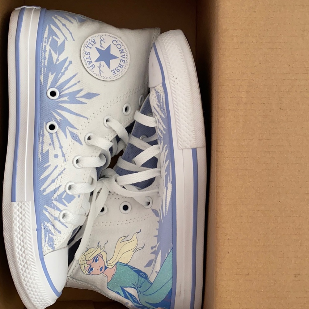 Converse Frozen edition